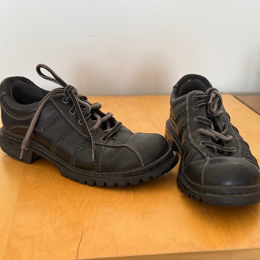 Caterpillar Wimen’s Black Leather Safety-Toe Oxfords